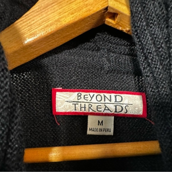 BEYOND THREADS Relaxed Alpaca & Wool Knit Cowl Neck Sweater - Picture 8 of 9